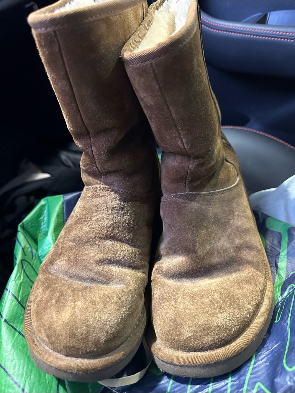 UGG Australia mayfaire Suede mid calf sheepskin Boots